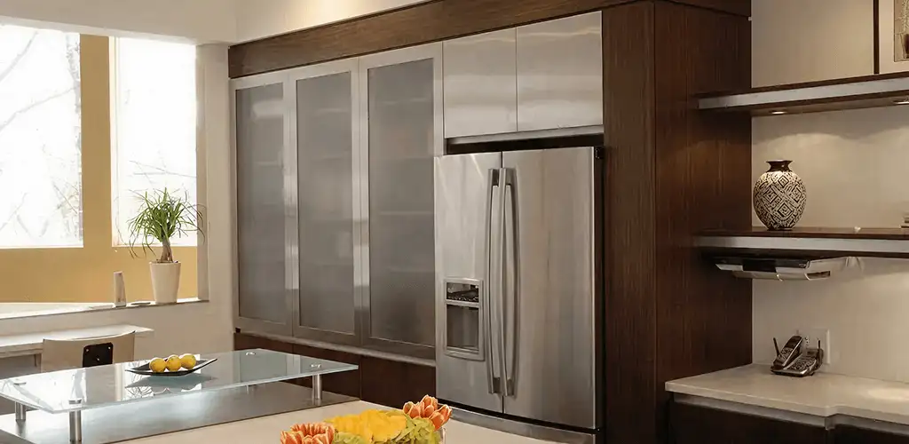 Cabinet door replacement and modern kitchen cabinet upgrade in Springfield, MO